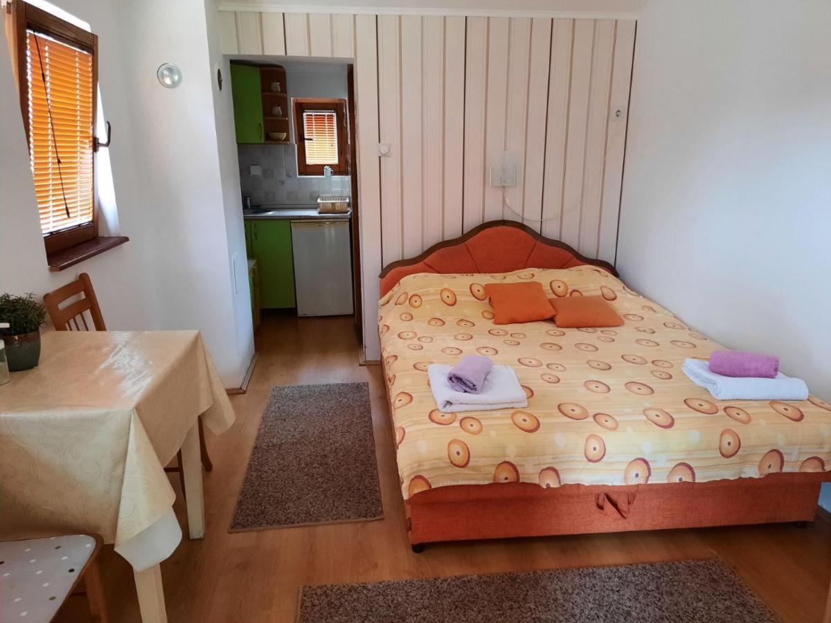 Apartmani Jovanovic Перучац Экстерьер фото
