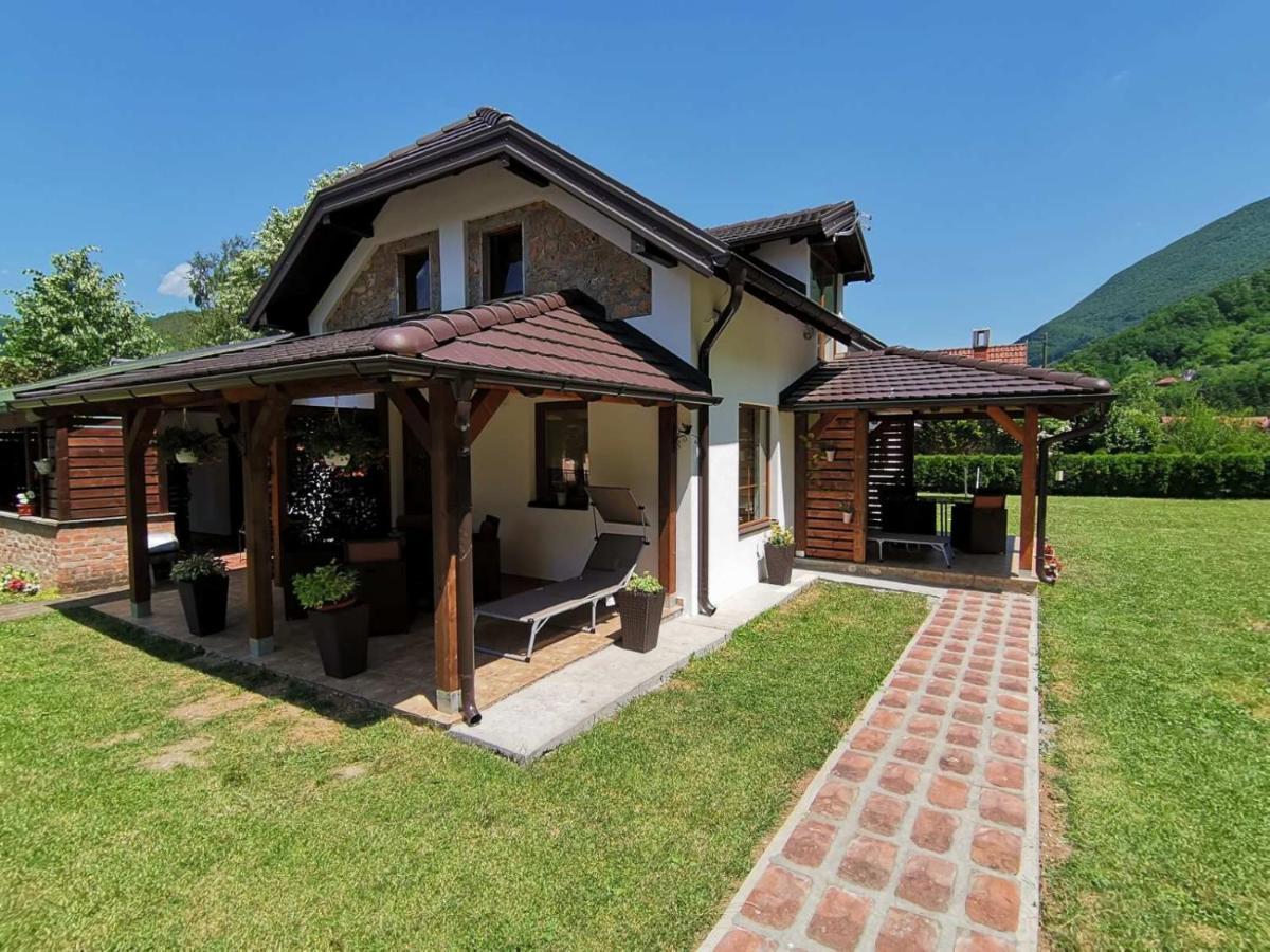 Apartmani Jovanovic Перучац Экстерьер фото