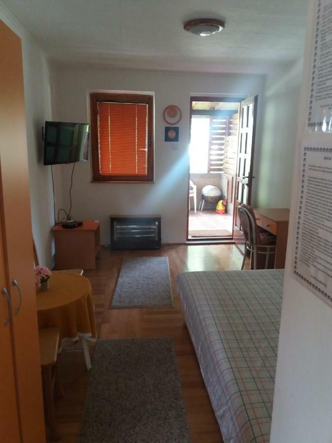 Apartmani Jovanovic Перучац Экстерьер фото
